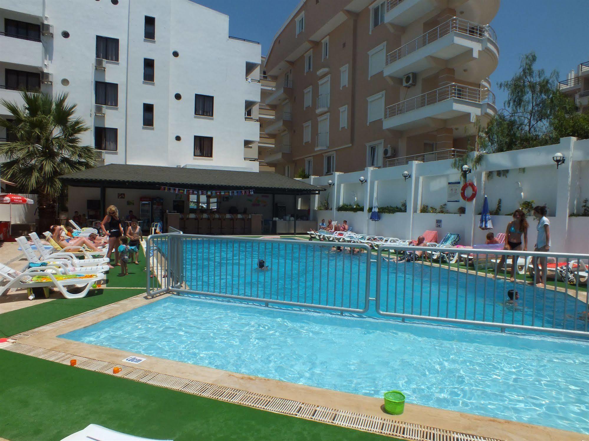 Tuntas Suites Altinkum Didim Buitenkant foto